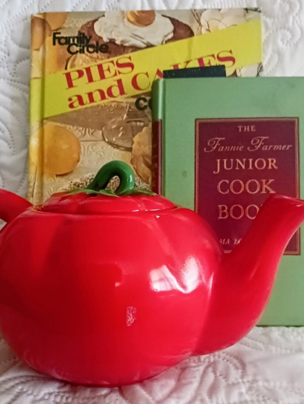 Red Ceramic Tomato Vintage Teapot with Green Stem Lid